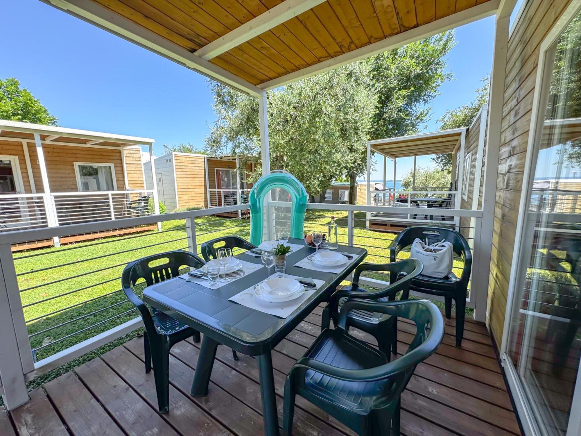 Sereno Camping Holiday Moniga del Garda Eksteriør bilde